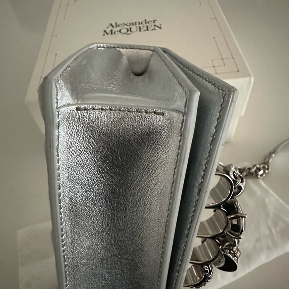 ALEXANDER MCQUEEN Skull Bag - Picture 10 of 15